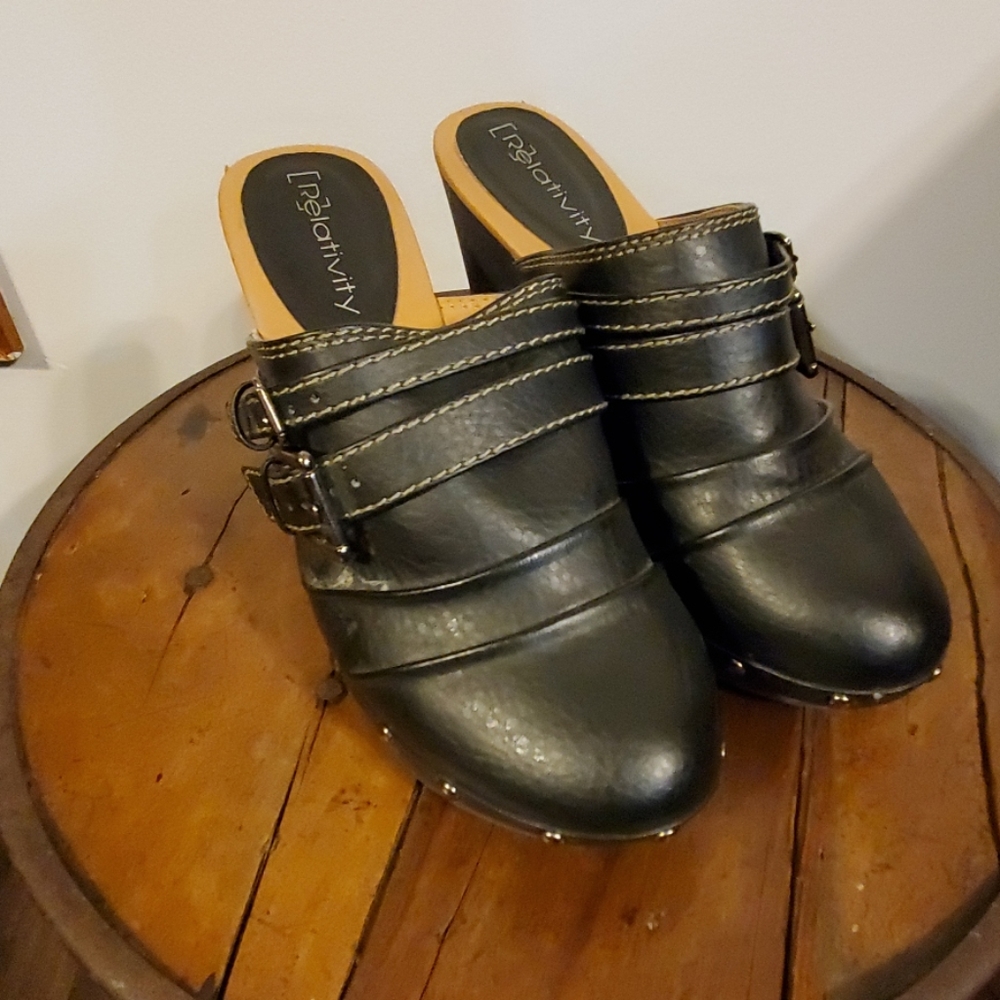 Relativity Black clog shoe. Size 8.5